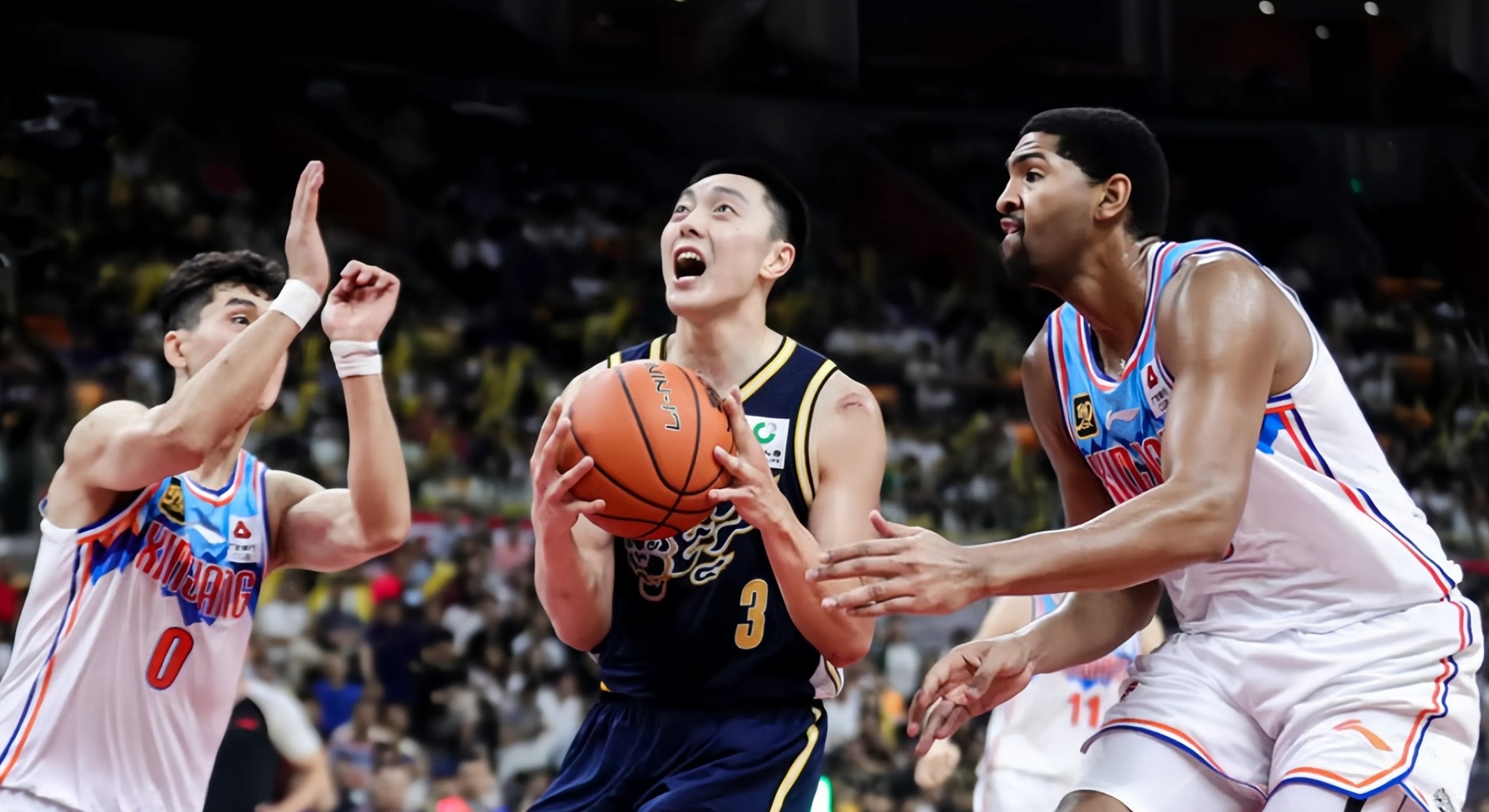 国际比赛日CBA季后赛传出新动向；斯图加特复出首秀；管理层表态：底气十足；纪律约束更严格的简单介绍